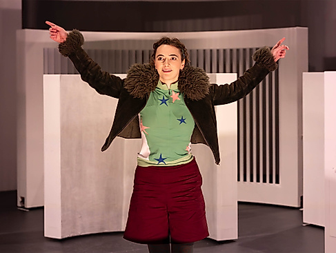 1_Momo_(c)_Sinje_Hasheider_web