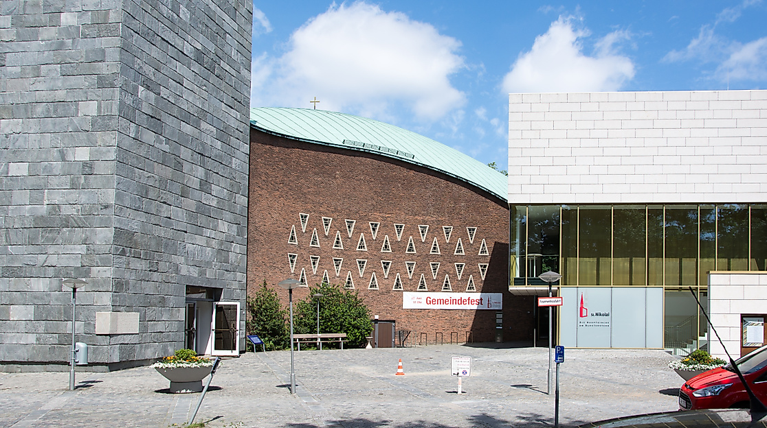 Hauptkirche St. Nikolai am Klosterstern