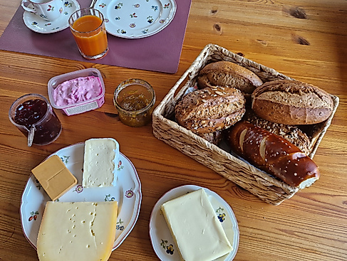 Klön-Frühstück auf dem Rockenhof