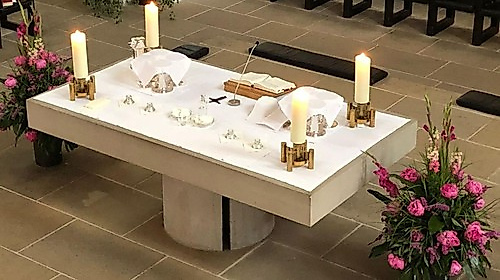 Abendmahlsgottesdienst mit Pastorin Margrit Wegner, anschließend Kirchenkaffee
