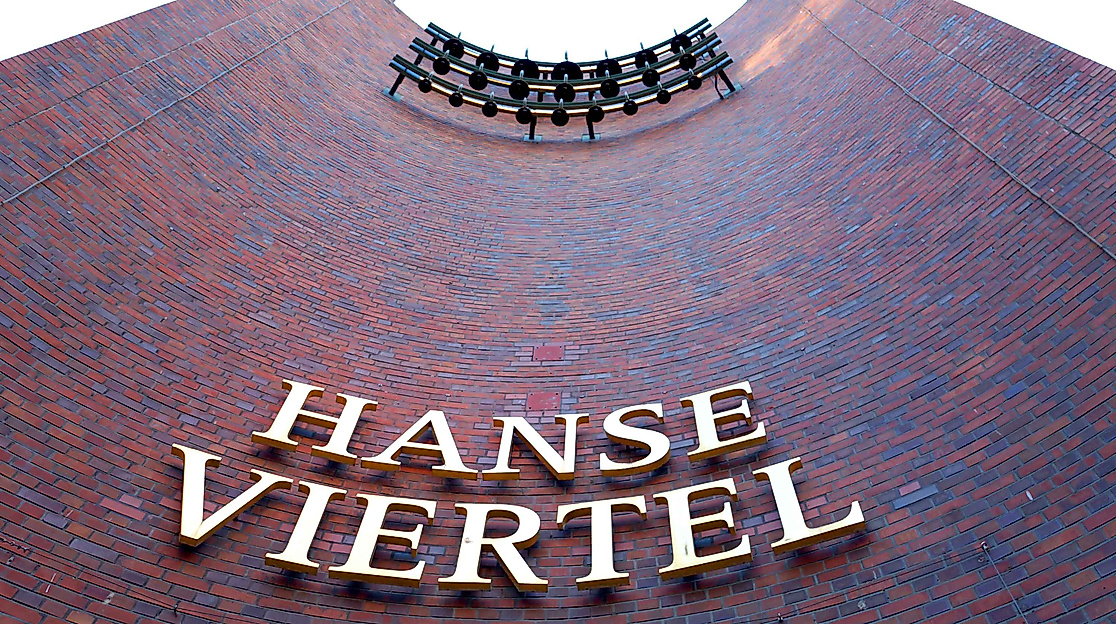 hanseviertel_glockenturm_c-hanseviertel-orange-cube-gunnar-zink