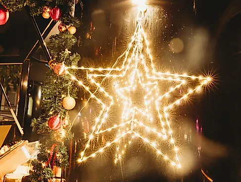 Leuchtender Weihnachtsstern