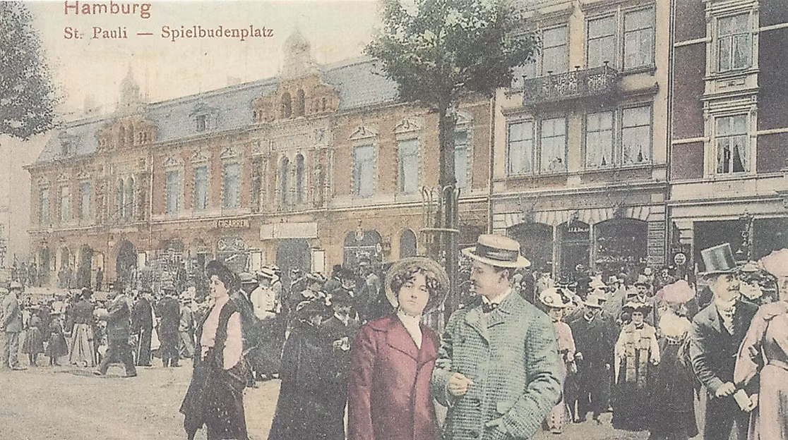Postkarte des Axel-Springer Verlags vom Spielbudenplatz auf St.Pauli 1973