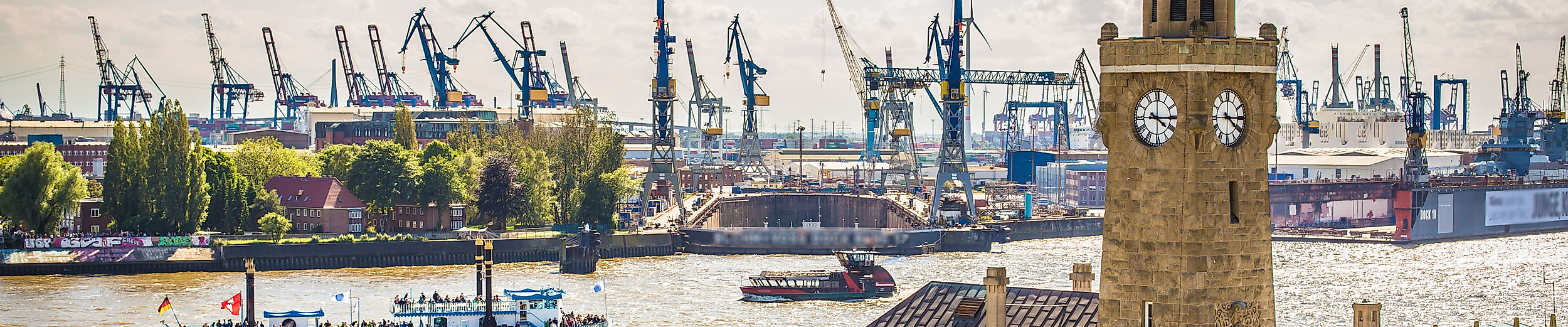 Hafenrundfahrt ab Landungsbrücken
