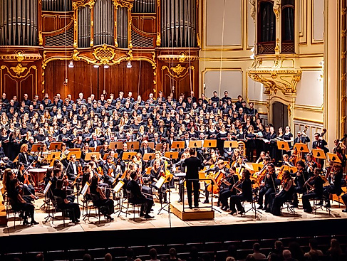 Orchester und Chor der Universität Hamburg