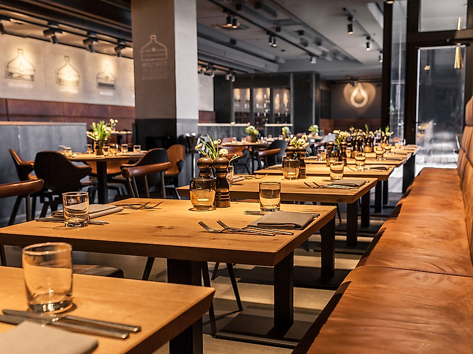 elbphilharmonie_restaurant-beer-und-dirne_c-2018-stoertebeker-elbphilharmonie-gmbh_arne-vollste-4_2