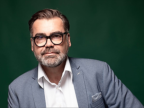 Tom_Lausen.max-3200x3200