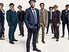 Thorbjørn Risager & The Black Tornado