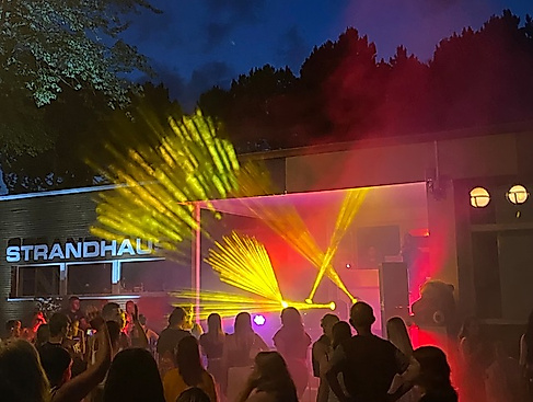 Jugendstrandparty