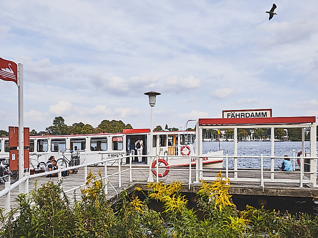aussenalster_detail_faehrdamm_c-2018-thisisjulia-photography__2