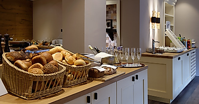 hotel-fruehstueck-broetchen_c-hotel-sellhorn-gastronomie-gmbh