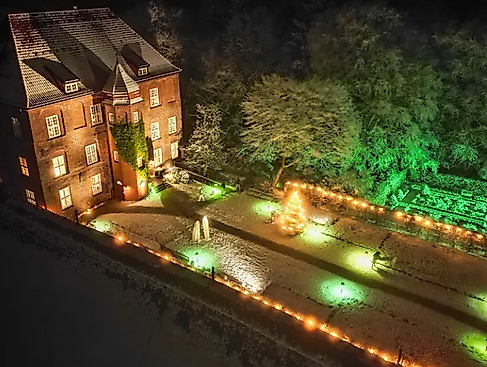 Weihnachtsmarkt für Kunsthandwerk & Design