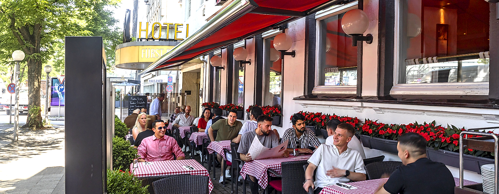 Terrasse Restaurant BLOCK HOUSE Kirchenallee Hamburg