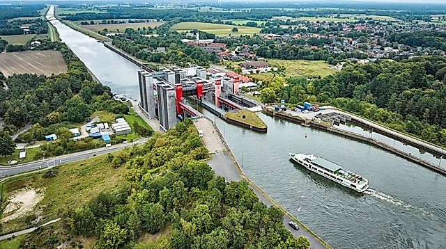 Schifffahrt zum Schiffshebewerk Scharnebeck mit 2-maliger Durchfahrt