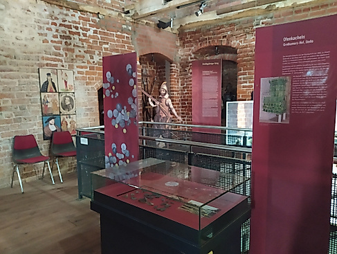 Führung: Schlossturm Winsen mit Sonderausstellung