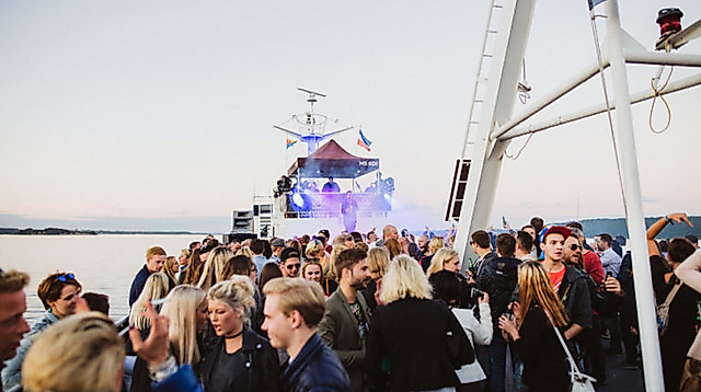 Sunset Cruise auf der MS KOI