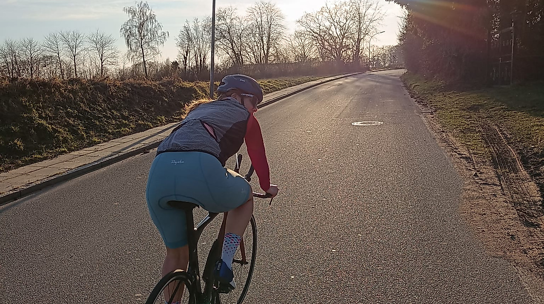 Bei den Camps der Triathlon Heldinnen steht natürlich auch Radfahren auf dem Programm.