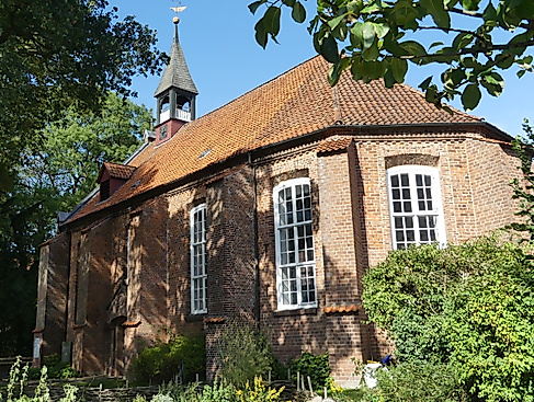 Himmelpforten St. Marienkirche - CR Kirchengemeinde Himmelpforten