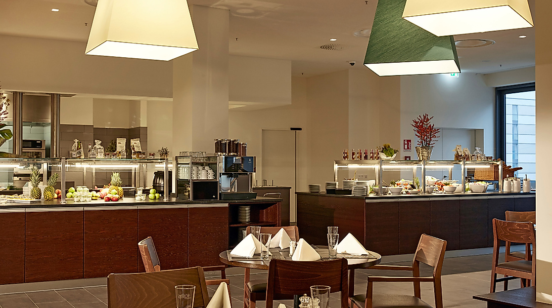 Hyperion Hotel Hamburg: Frühstücksbereich