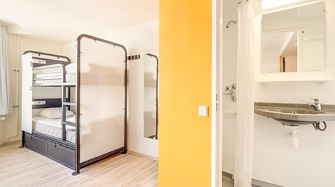 Hotel GENERATOR Hamburg: Four bed room