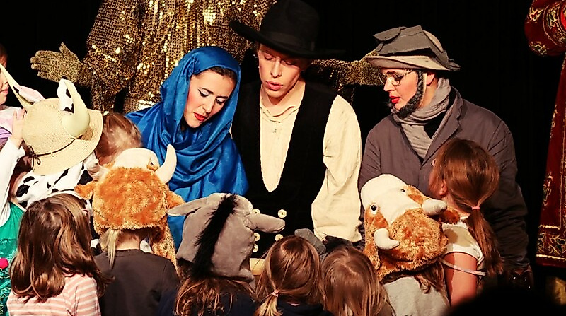 Kindertheater: Die Weihnachtsgeschichte
