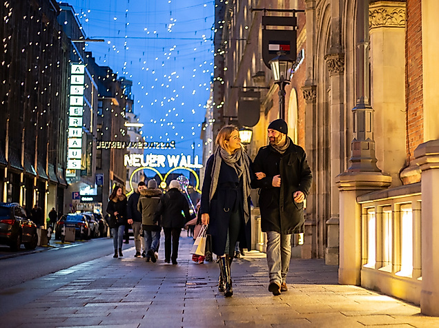 Weihnachtliche Shoppingtour am Neuen Wall Hamburg
