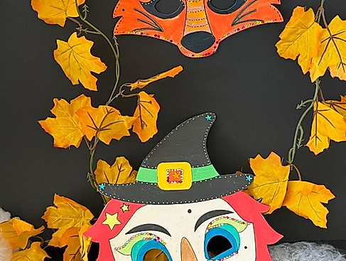 Herbst und Halloween Masken