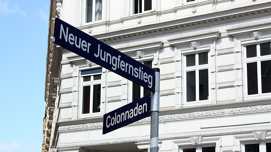 Treffpunkt: Colonnaden Ecke Neuer Jungfernstieg