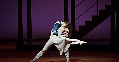 hamburger-ballettage-romeo-und-julia-c-kiran-west-web-2500x1500