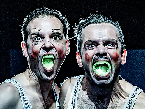 1_Das_große_Heft_(c)_Lalo_Jodlbauer_web