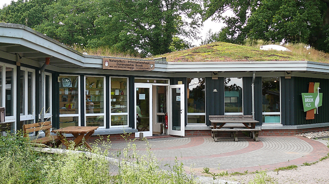 brookhus_aussen_web_1