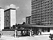 Tankstelle vor den Grindelhochhäusern 1950er-Jahre