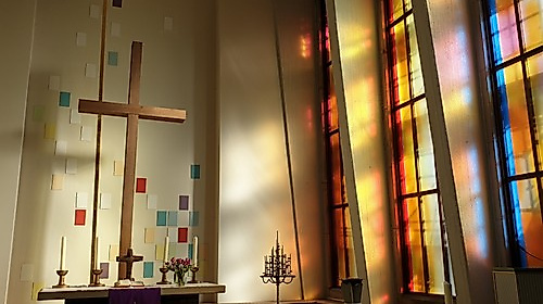 Sonntagsgottesdienst mit Abendmahl in der Christ-König-Kirche