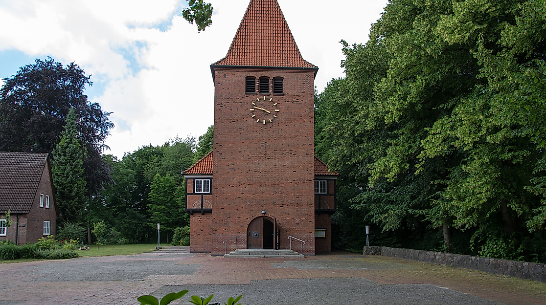 Lutherkirche Wellingsb++ttel_1