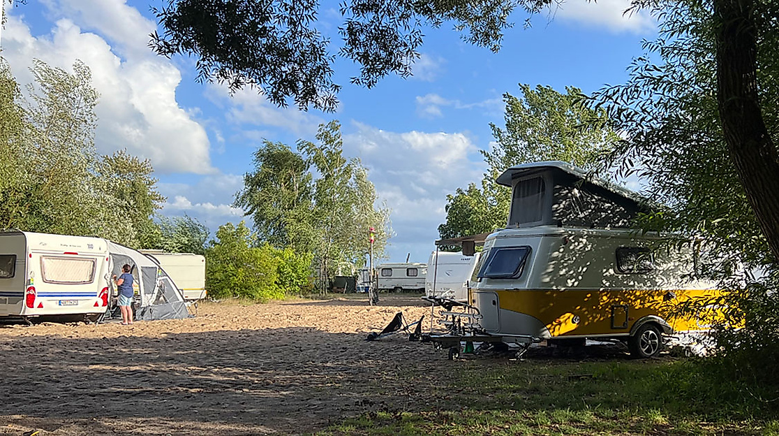 ElbeCamp in Blankenese