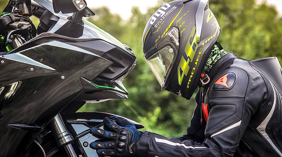 motorrad_c-unsplash-anh-tran
