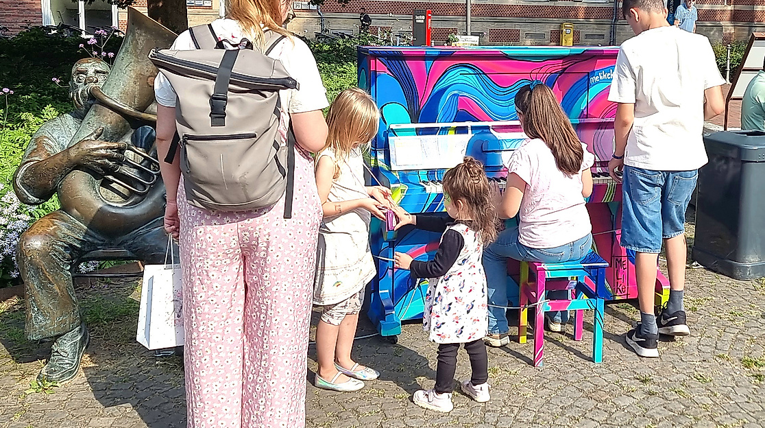 ptp25_melike-kerpel_kinder_ausschnitt-reduz_wcd