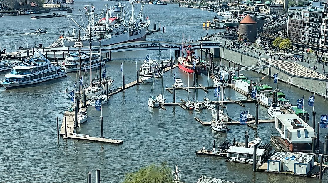 City Sporthafen Hamburg from above