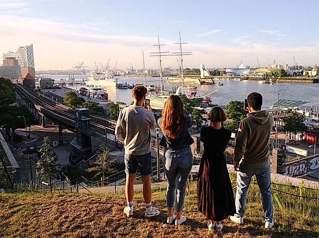 Sightseeing in Hamburg