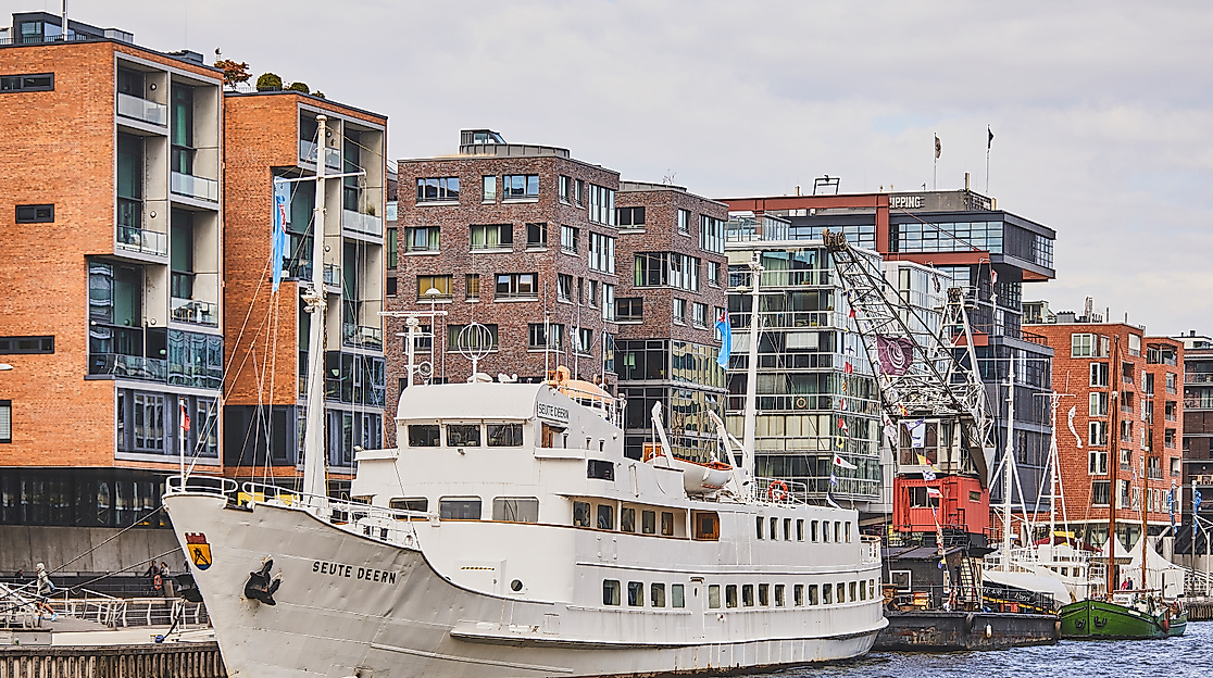 hafencity_sandtorhafen_c-2018-thisisjulia-photography-6