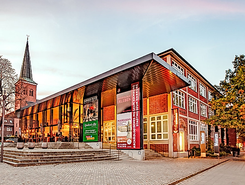 Außenansicht Archäologisches Museum Hamburg, Gebäude Archäologische Dauerausstellung