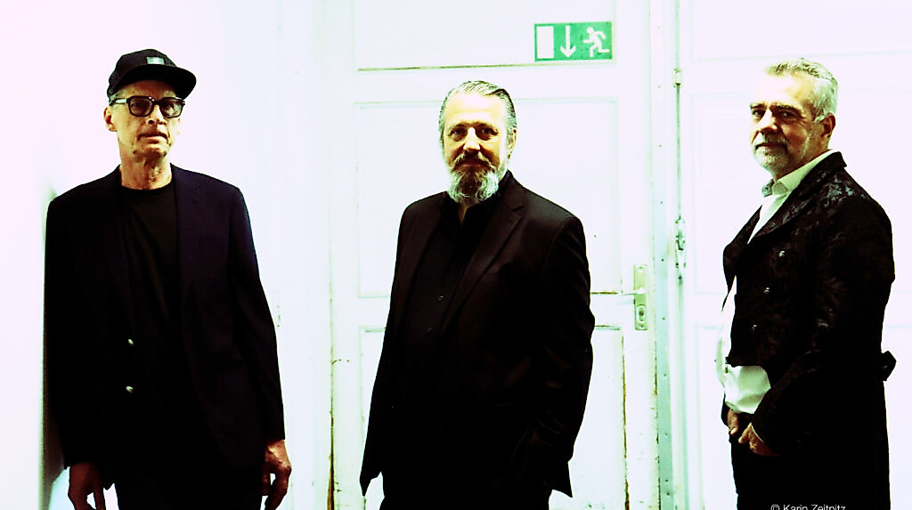 THORSTEN ZEITNITZ & The Dørdie Roots