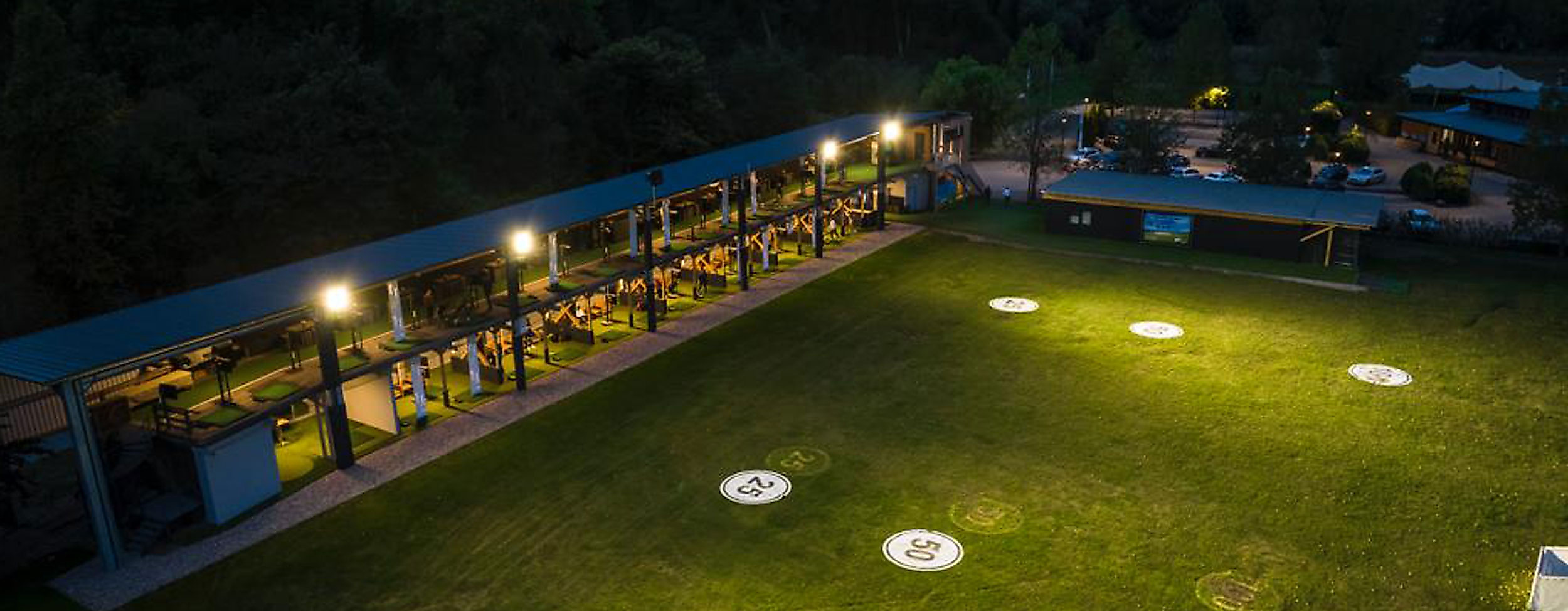 Golf Lounge Resort