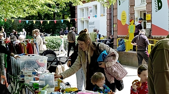 Sommerfest mit Flohmarkt