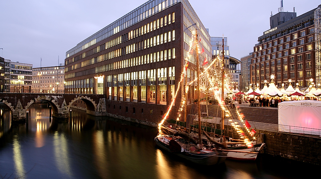 weihnachtsmarkt-fleetinsel_c-christian-bruch-12