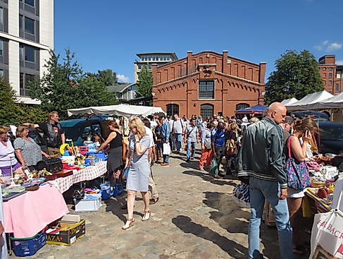 Kulturflohmarkt am Museum der Arbeit