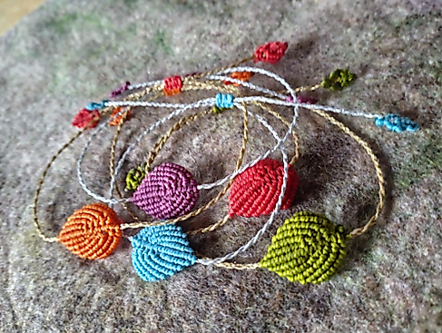 Micro-Makramee: Entdecke die Welt der filigranen Knoten!