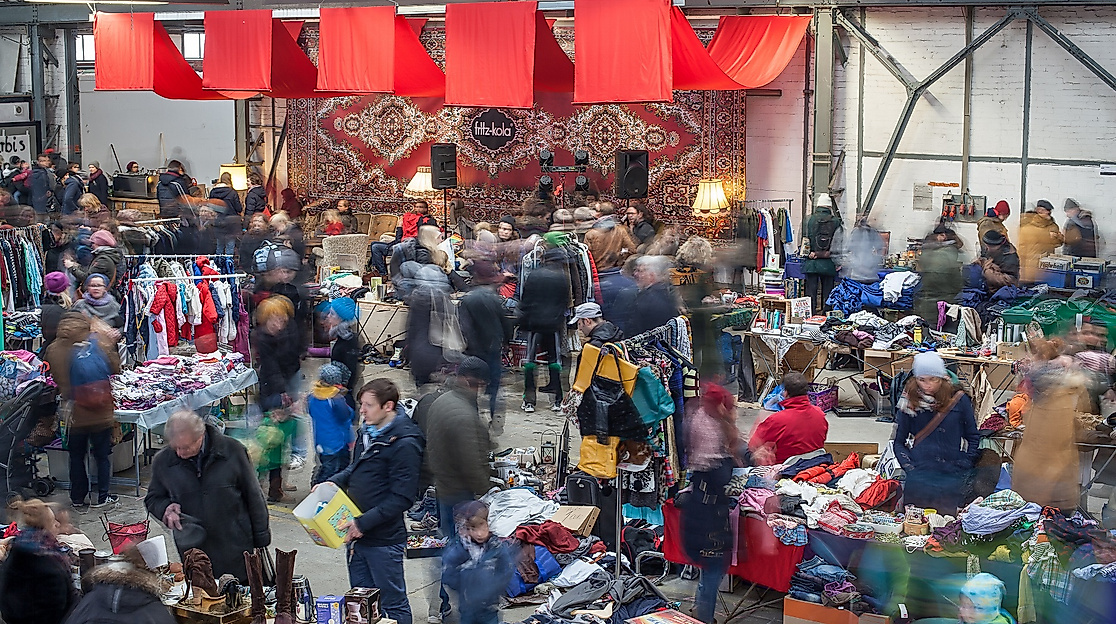 Der Flohzinn-Flohmarkt in den Zinnwerken in Wilhemsburg