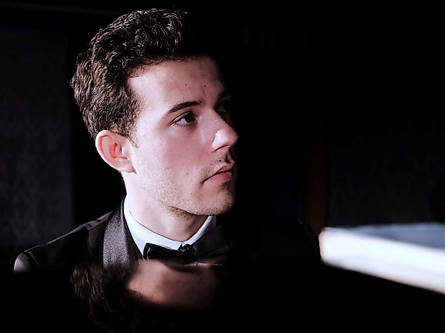 Stefan Bonev / Klavierkonzert