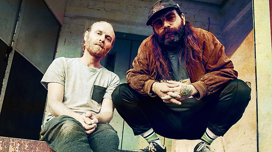 THE PIGHOUNDS - SUPPORT: THE AXIDS